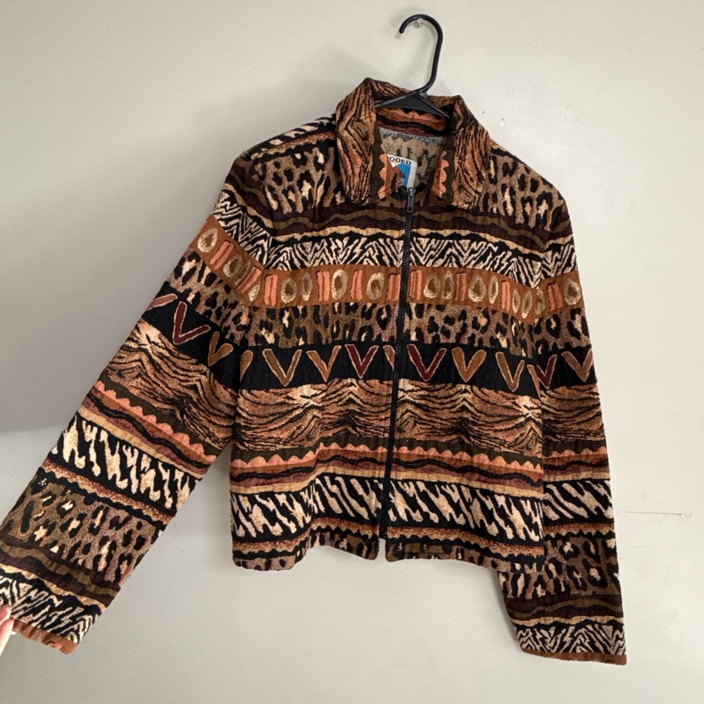 Wooded River Vintage Stylish Animal Print Teddy Jacket